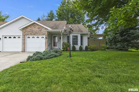 2702 Johnstone Rd, Springfield, IL 62711