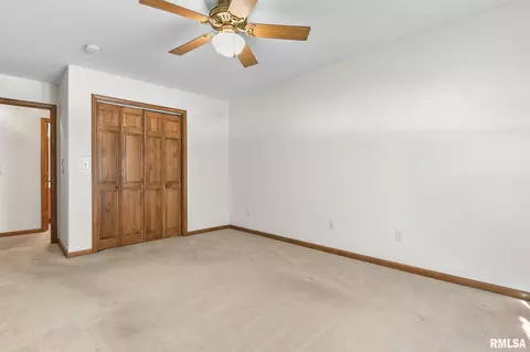 5013 Manhattan Dr, Springfield, IL 62711 photo 25