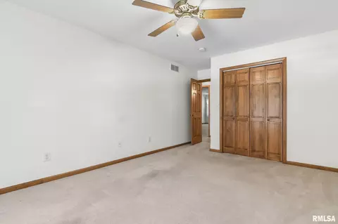 5013 Manhattan Dr, Springfield, IL 62711 photo 24