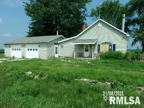 1702 E County Road 1500 Rd, Carthage, IL 62321