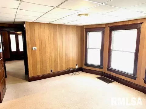 712 S State St, Springfield, IL 62704 photo 5