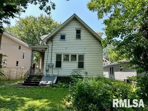 712 S State St, Springfield, IL 62704 photo 2