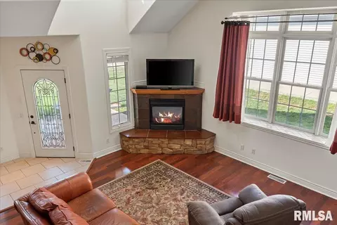 2801 Haverhill, Springfield, IL 62711 photo 8
