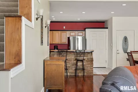 2801 Haverhill, Springfield, IL 62711 photo 10