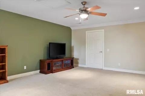 2801 Haverhill, Springfield, IL 62711 photo 32