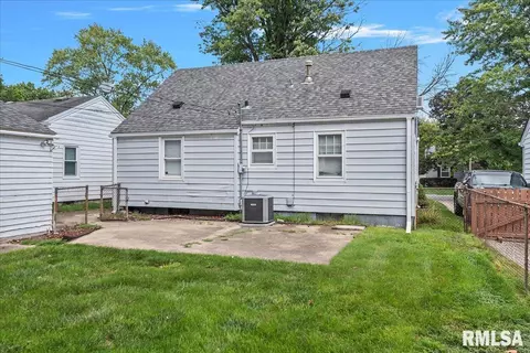 2209 S Spring St, Springfield, IL 62704 photo 31