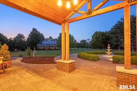 3189 Spaulding Orchard Rd, Springfield, IL 62711 photo 12