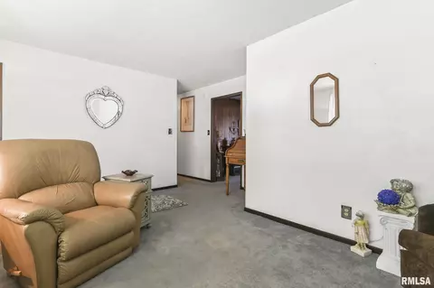 3316 Carman Ave, Springfield, IL 62703 photo 7