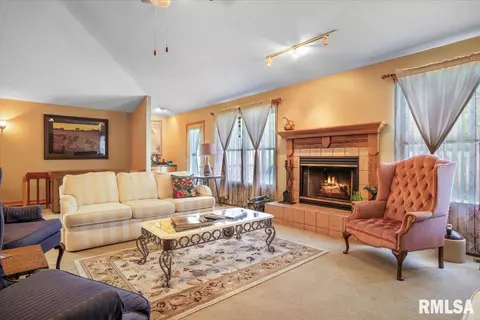 3709 NW Territory Dr, Springfield, IL 62711 photo 7