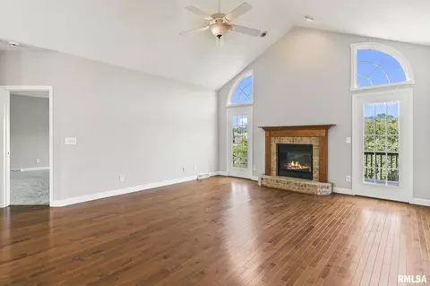 6320 Winterberry Ln, Springfield, IL 62712 photo 8