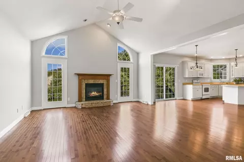 6320 Winterberry Ln, Springfield, IL 62712 photo 7