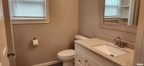 2523 S 10th St, Springfield, IL 62703 photo 32