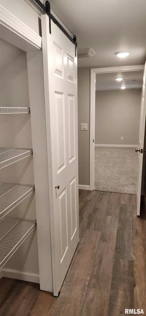 2523 S 10th St, Springfield, IL 62703 photo 54