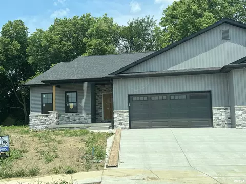 4615 Lasalle Ct, Springfield, IL 62711