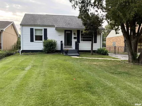 2803 S Park Ave, Springfield, IL 62704