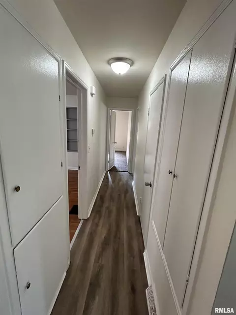 2803 S Park Ave, Springfield, IL 62704 photo 5
