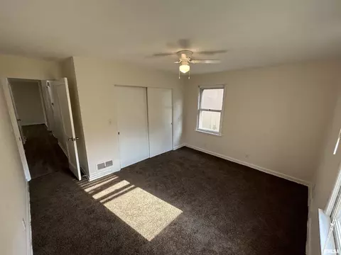 2803 S Park Ave, Springfield, IL 62704 photo 14
