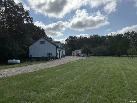 2250 E 2903rd Ln, Clayton, IL 62324