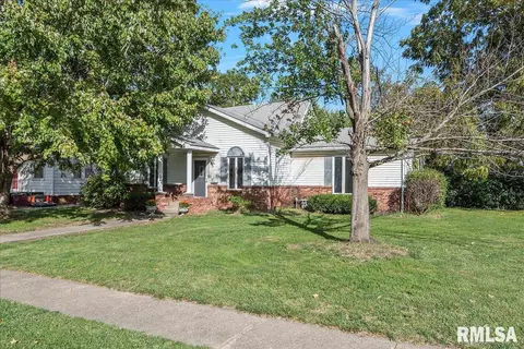 1104 N Macarthur Blvd, Springfield, IL 62702 photo 3