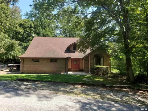 569 May Apple Ln, Carbondale, IL 62903