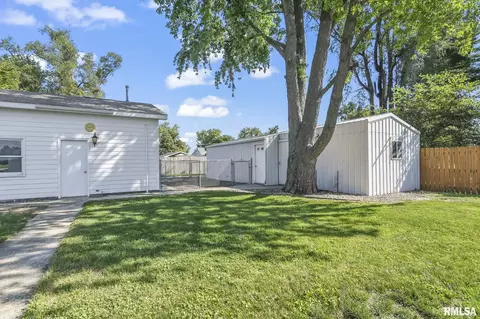 254 W Monroe St, Greenview, IL 62642 photo 31