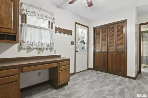 254 W Monroe St, Greenview, IL 62642 photo 19