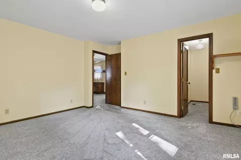 254 W Monroe St, Greenview, IL 62642 photo 13