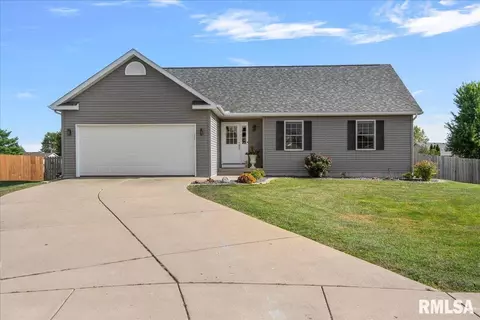 508 Glenn Dr, Chatham, IL 62629