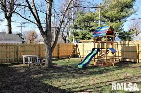 2619 S 8th St, Springfield, IL 62703 photo 18