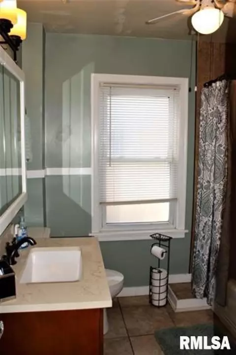 2619 S 8th St, Springfield, IL 62703 photo 13
