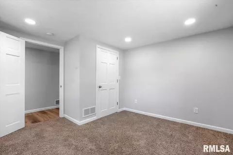 279 N Koke Mill Rd, Springfield, IL 62707 photo 22