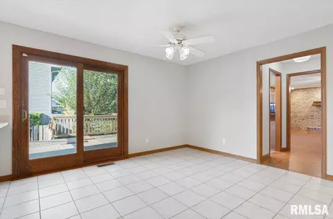 3701 Buckeye Dr, Springfield, IL 62707 photo 13