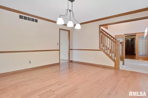 3701 Buckeye Dr, Springfield, IL 62707 photo 17