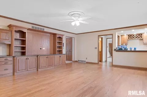 3701 Buckeye Dr, Springfield, IL 62707 photo 7