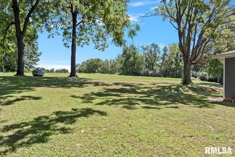 482 N John Wayne Rd, Dawson, IL 62520 photo 38
