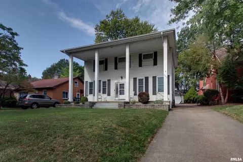 623 N 24th St, Quincy, IL 62301