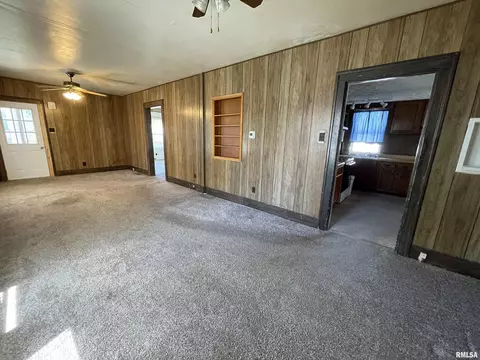 321 N Monroe St, Macomb, IL 61455 photo 10
