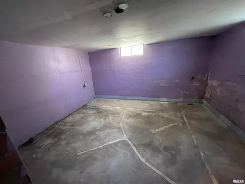 321 N Monroe St, Macomb, IL 61455 photo 20