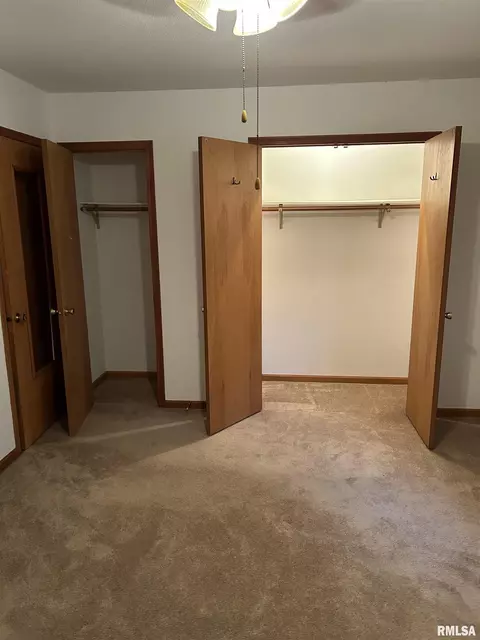 2317 Austin Dr, Springfield, IL 62704 photo 11