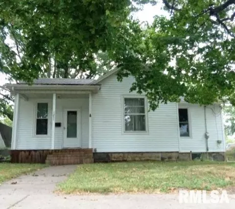 1251 S East St, Jacksonville, IL 62650