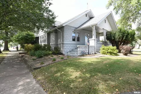 201 Edison Ave, Kincaid, IL 62540