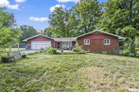 16317 Greene Ave, Petersburg, IL 62675