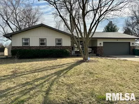 4 Charlwood St, Springfield, IL 62711