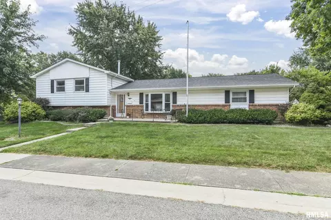 44 Eton Dr, Springfield, IL 62702 photo 3