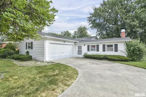44 Eton Dr, Springfield, IL 62702 photo 5