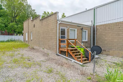 111 E Jefferson St, Mount Pulaski, IL 62548 photo 18