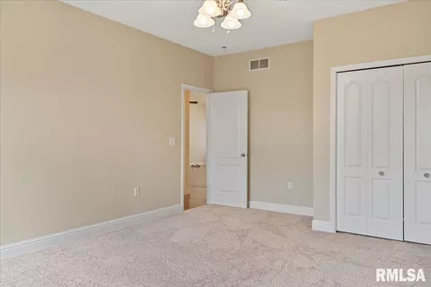 4860 Leah Dr, Springfield, IL 62711 photo 21
