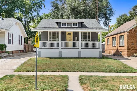 2421 Yale Blvd, Springfield, IL 62703