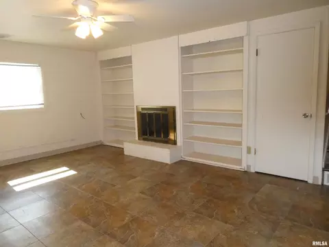 44 Glen Aire Dr, Springfield, IL 62703 photo 21