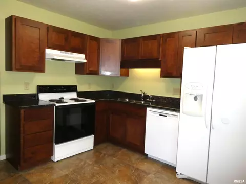 44 Glen Aire Dr, Springfield, IL 62703 photo 7